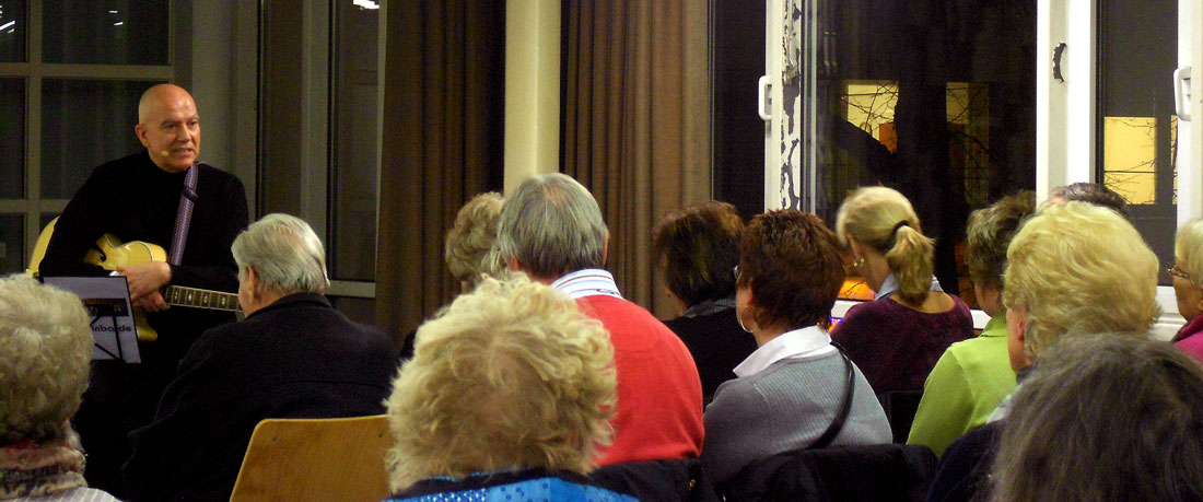 Auftritt mit Kölsche Rüümcher und Leedcher in der VHS - Frechen im Jahr 2011